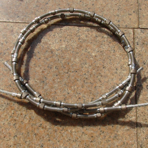 رأى الربيع حبل الماس